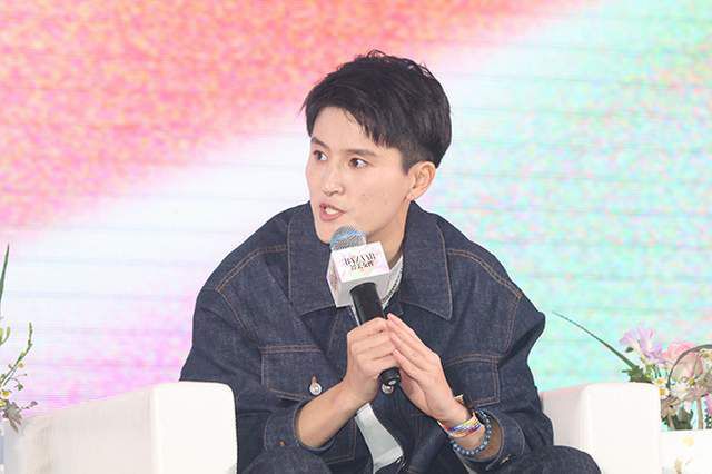 动感小站美女图片